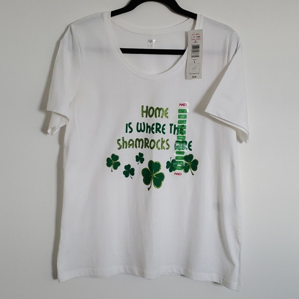 🍀St. Patrick's Day Shamrock t-shirt 🍀New with tags